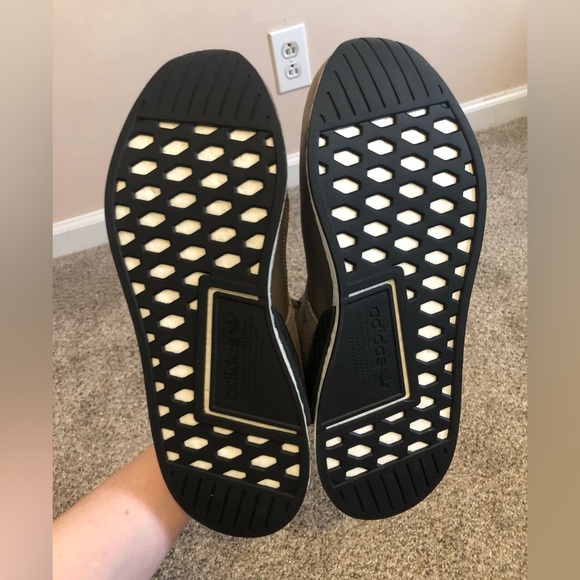 NWOT Adidas NMD Sneakers Grey Suede - Picture 6 of 8